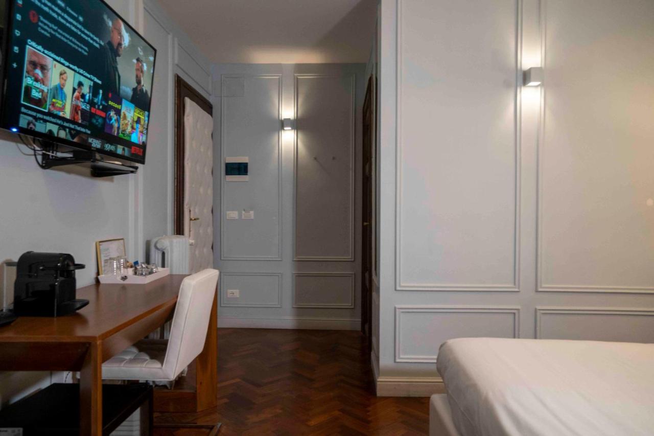 Navona Central Suites Rome Bagian luar foto