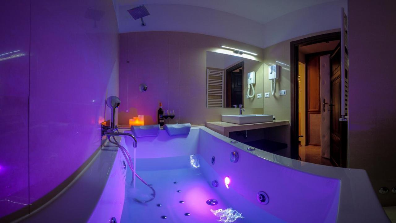 Navona Central Suites Rome Bagian luar foto