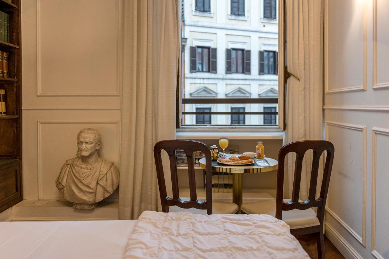Navona Central Suites Rome Bagian luar foto