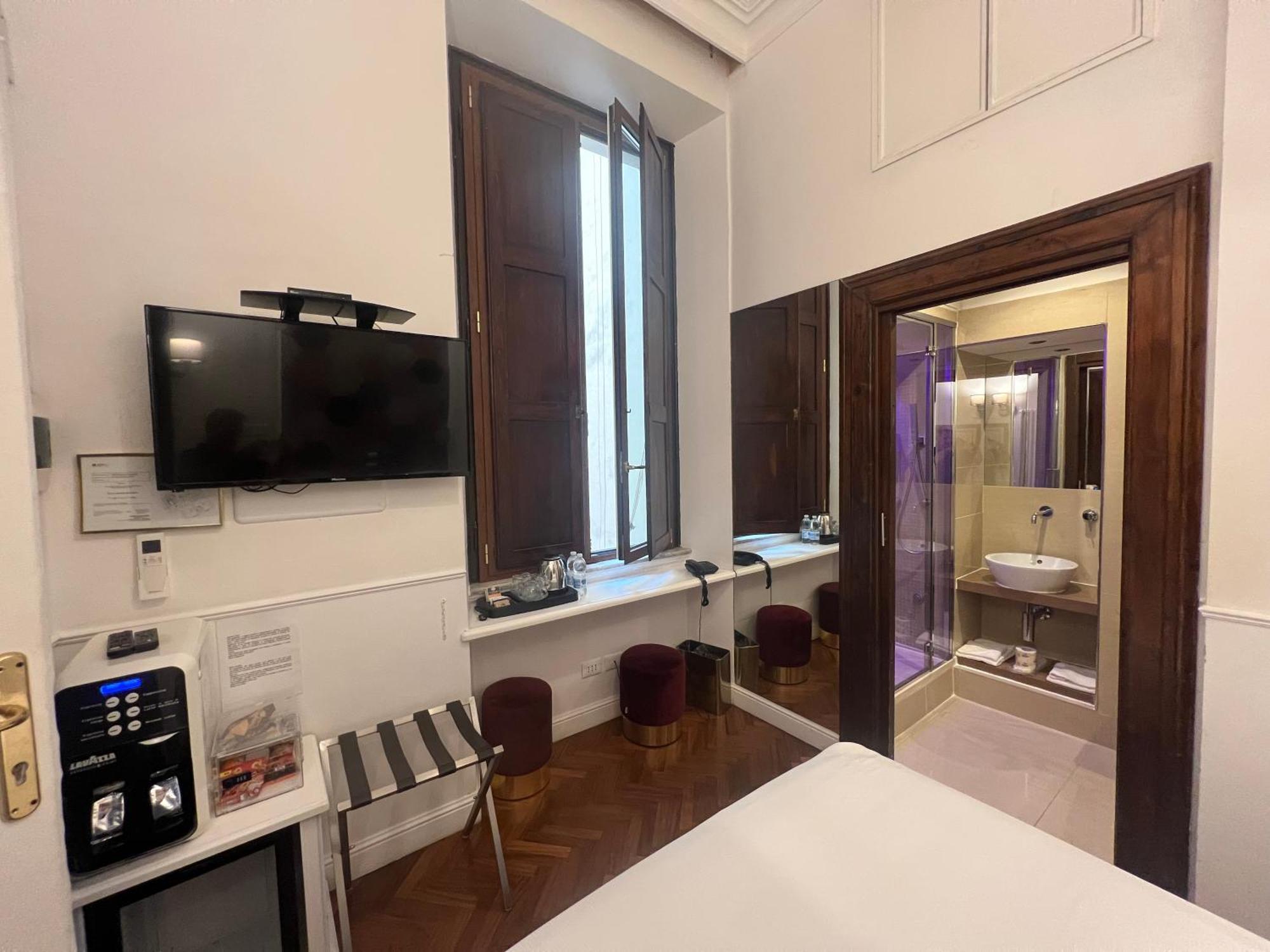 Navona Central Suites Rome Bagian luar foto